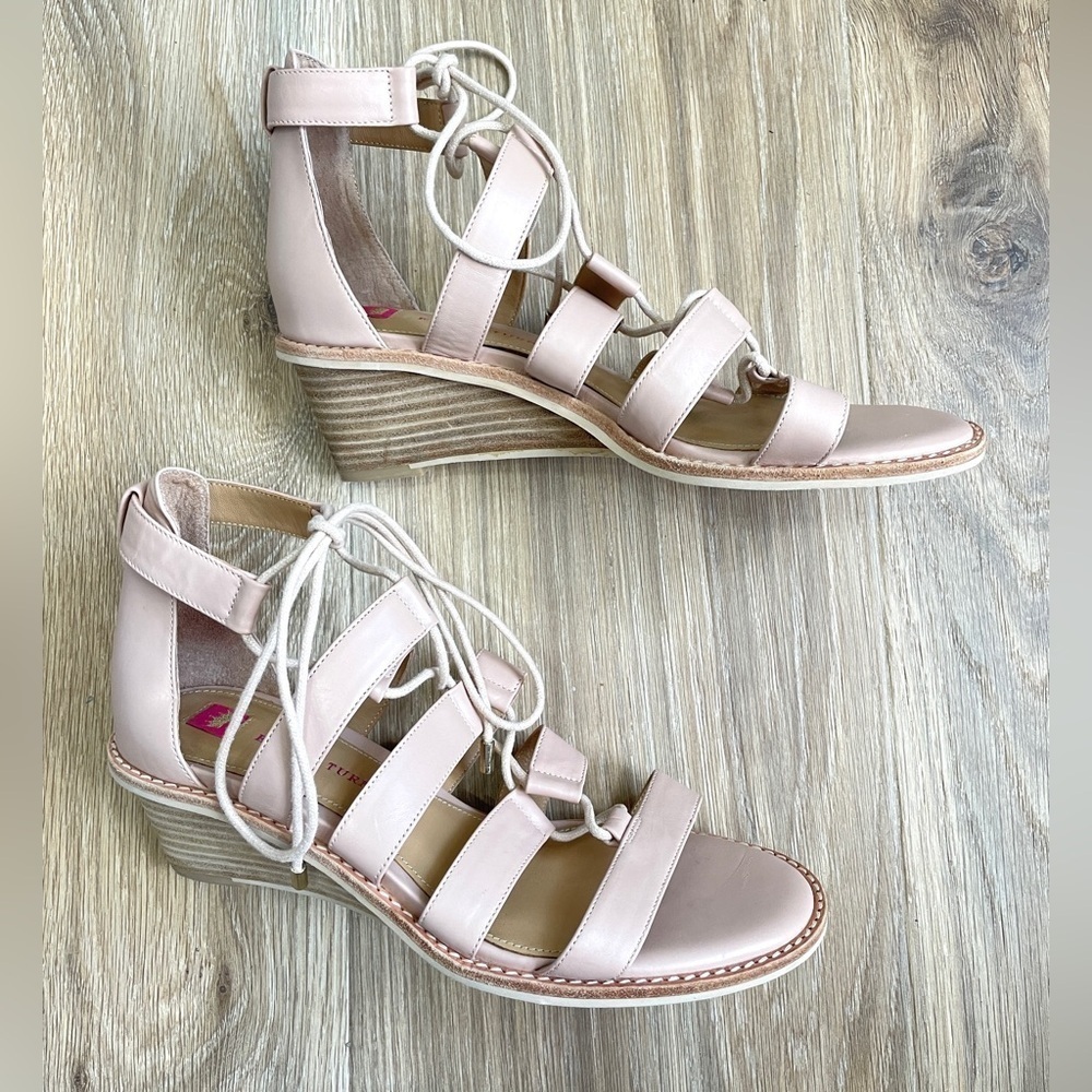 ELAINE TURNER Size 8 pink Leather Gladiator Strappy Wedge Sandals Shoes LNC